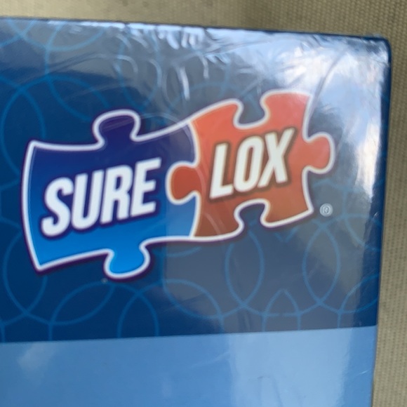 NIB Keepsakes Jigsaw Puzzle for Adults - Picture 7 of 9